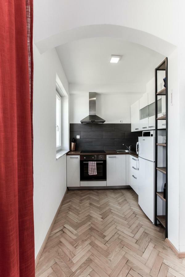 Apartment Gondola Марибор Экстерьер фото